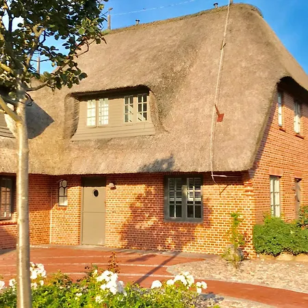 Kleiner Ulenhof * Wenningstedt-Braderup